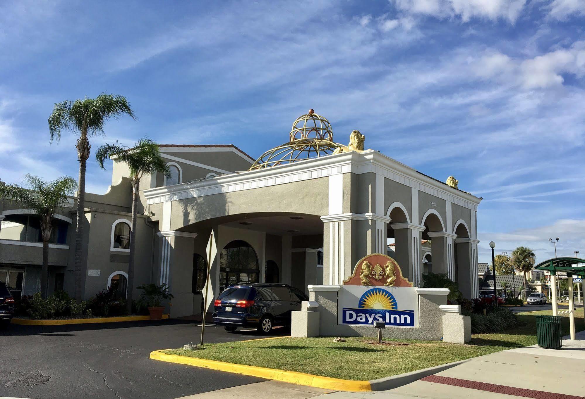 Howard Johnson By Wyndham Orlando-International Drive Экстерьер фото